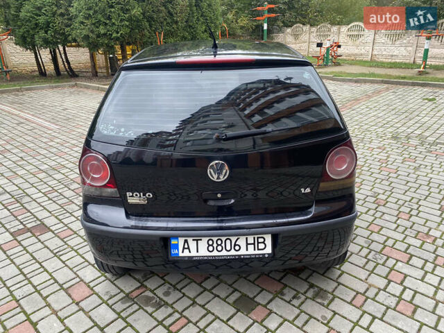 Черный Фольксваген Поло, объемом двигателя 1.39 л и пробегом 145 тыс. км за 3800 $, фото 2 на Automoto.ua