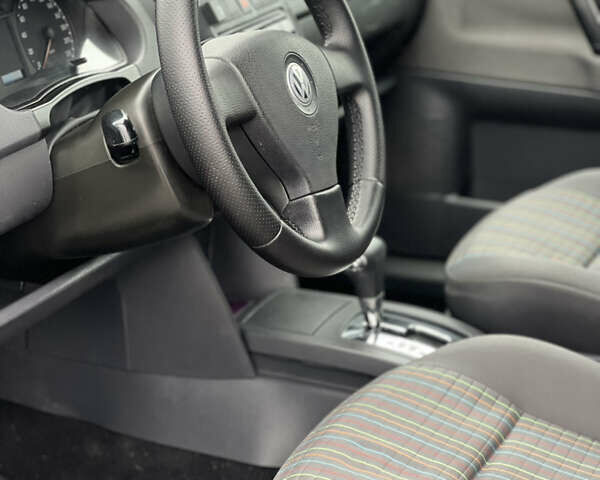 Черный Фольксваген Поло, объемом двигателя 1.39 л и пробегом 136 тыс. км за 5900 $, фото 22 на Automoto.ua