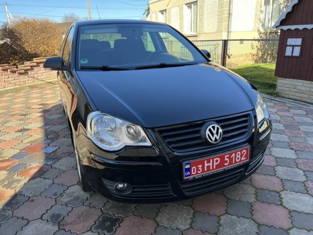 Черный Фольксваген Поло, объемом двигателя 1.6 л и пробегом 133 тыс. км за 5900 $, фото 11 на Automoto.ua