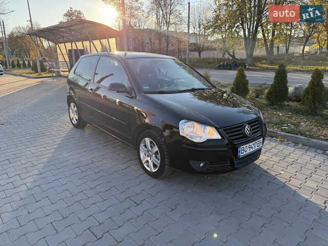 Чорний Фольксваген Поло, об'ємом двигуна 1.2 л та пробігом 228 тис. км за 4250 $, фото 1 на Automoto.ua
