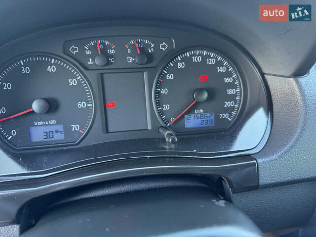 Чорний Фольксваген Поло, об'ємом двигуна 1.6 л та пробігом 214 тис. км за 6750 $, фото 11 на Automoto.ua