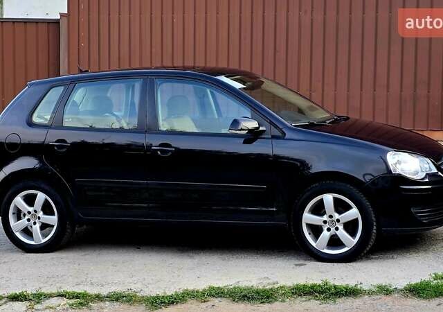 Черный Фольксваген Поло, объемом двигателя 1.6 л и пробегом 212 тыс. км за 7399 $, фото 14 на Automoto.ua