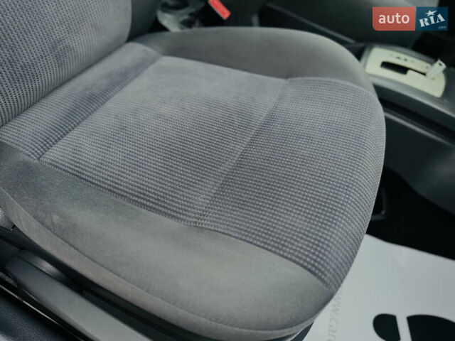 Черный Фольксваген Поло, объемом двигателя 1.6 л и пробегом 147 тыс. км за 6799 $, фото 70 на Automoto.ua