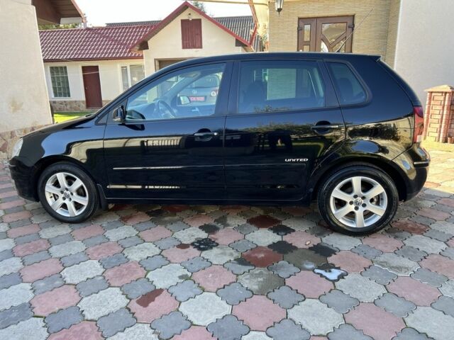 Черный Фольксваген Поло, объемом двигателя 1.6 л и пробегом 133 тыс. км за 5900 $, фото 3 на Automoto.ua