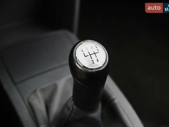 Черный Фольксваген Поло, объемом двигателя 1.4 л и пробегом 168 тыс. км за 5200 $, фото 21 на Automoto.ua