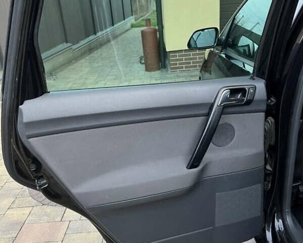 Черный Фольксваген Поло, объемом двигателя 1.4 л и пробегом 230 тыс. км за 5499 $, фото 12 на Automoto.ua