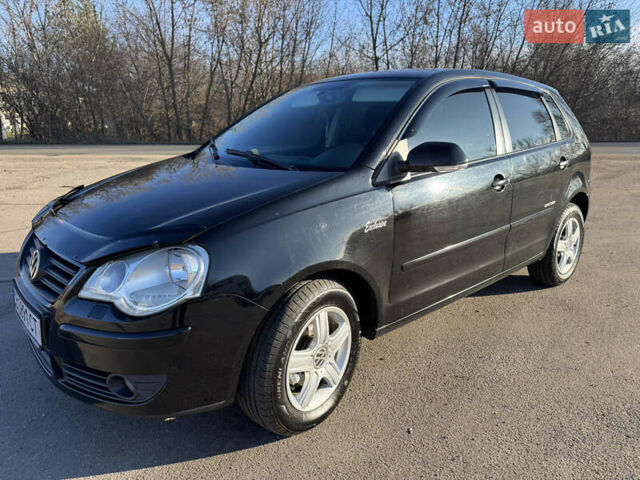 Черный Фольксваген Поло, объемом двигателя 1.6 л и пробегом 214 тыс. км за 6750 $, фото 25 на Automoto.ua