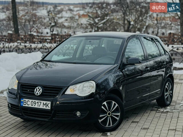 Черный Фольксваген Поло, объемом двигателя 1.6 л и пробегом 147 тыс. км за 6799 $, фото 4 на Automoto.ua