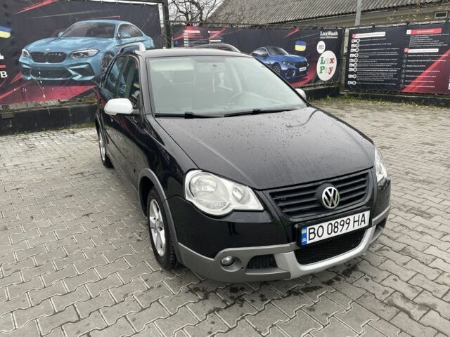 Черный Фольксваген Поло, объемом двигателя 1.4 л и пробегом 119 тыс. км за 6150 $, фото 3 на Automoto.ua