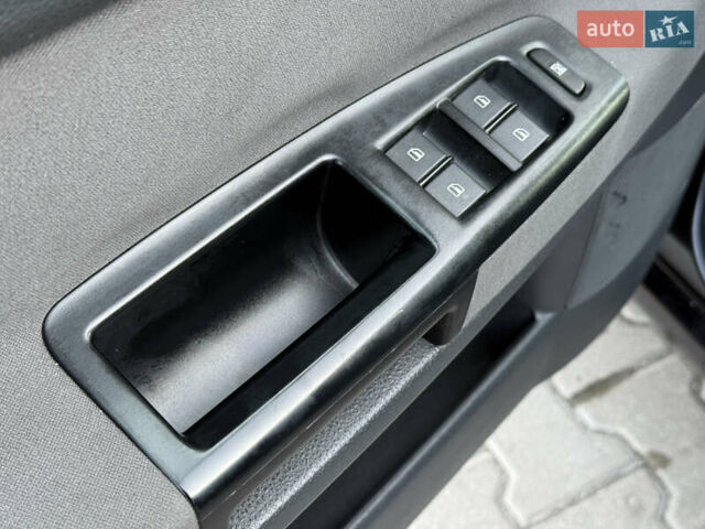 Чорний Фольксваген Поло, об'ємом двигуна 1.4 л та пробігом 189 тис. км за 5350 $, фото 28 на Automoto.ua