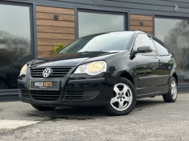 Черный Фольксваген Поло, объемом двигателя 1.4 л и пробегом 246 тыс. км за 4600 $, фото 1 на Automoto.ua