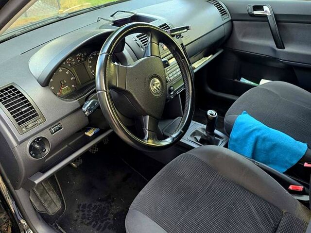 Чорний Фольксваген Поло, об'ємом двигуна 1.6 л та пробігом 240 тис. км за 5199 $, фото 6 на Automoto.ua