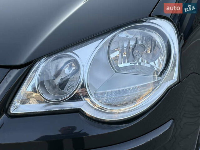 Черный Фольксваген Поло, объемом двигателя 1.4 л и пробегом 188 тыс. км за 4999 $, фото 16 на Automoto.ua