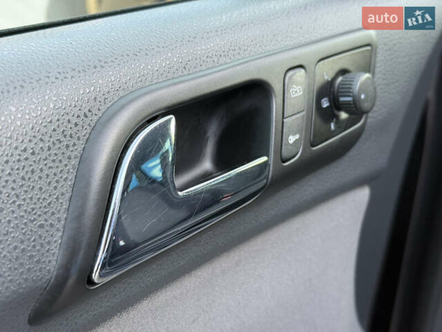 Черный Фольксваген Поло, объемом двигателя 1.4 л и пробегом 189 тыс. км за 5450 $, фото 29 на Automoto.ua