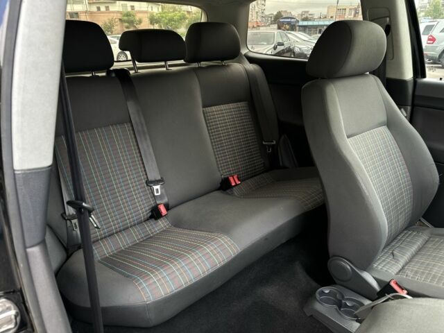 Черный Фольксваген Поло, объемом двигателя 1.4 л и пробегом 246 тыс. км за 4600 $, фото 23 на Automoto.ua