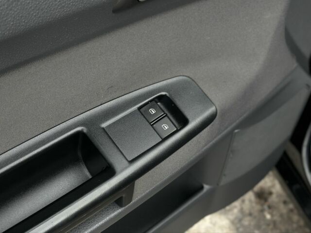 Черный Фольксваген Поло, объемом двигателя 1.4 л и пробегом 246 тыс. км за 4600 $, фото 11 на Automoto.ua