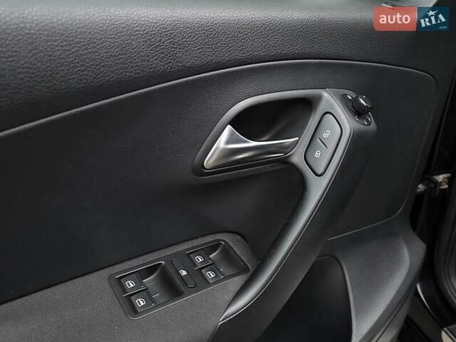 Чорний Фольксваген Поло, об'ємом двигуна 1.4 л та пробігом 242 тис. км за 7450 $, фото 18 на Automoto.ua