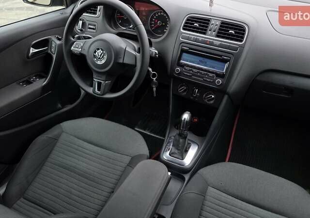 Черный Фольксваген Поло, объемом двигателя 1.6 л и пробегом 178 тыс. км за 7999 $, фото 23 на Automoto.ua