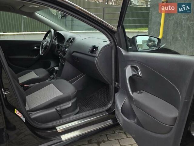 Чорний Фольксваген Поло, об'ємом двигуна 1.4 л та пробігом 242 тис. км за 7450 $, фото 30 на Automoto.ua