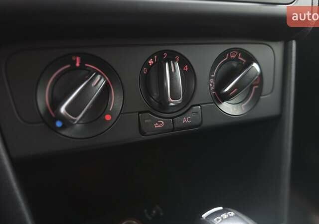 Черный Фольксваген Поло, объемом двигателя 1.6 л и пробегом 178 тыс. км за 7999 $, фото 36 на Automoto.ua