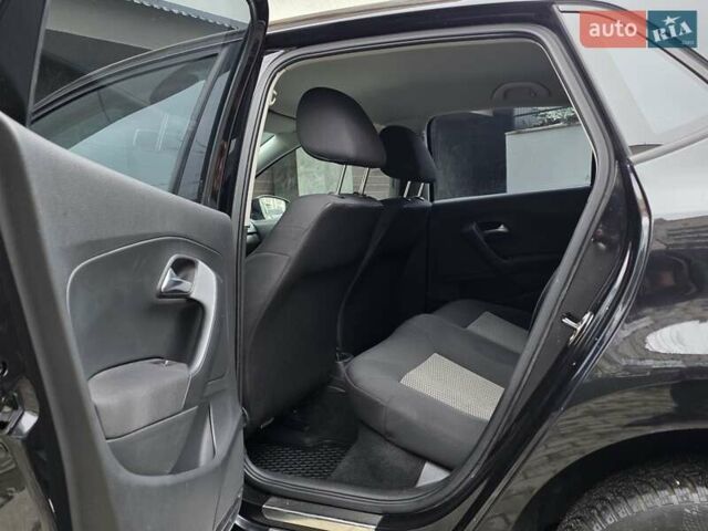 Чорний Фольксваген Поло, об'ємом двигуна 1.4 л та пробігом 242 тис. км за 7450 $, фото 23 на Automoto.ua