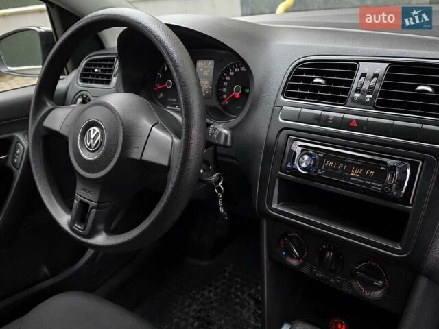 Чорний Фольксваген Поло, об'ємом двигуна 1.4 л та пробігом 242 тис. км за 7450 $, фото 33 на Automoto.ua