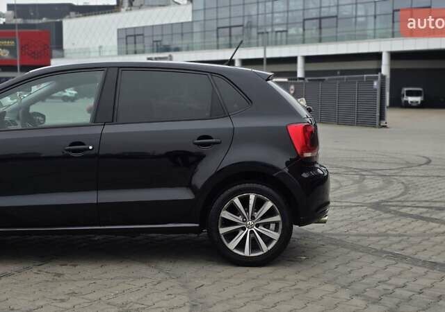 Черный Фольксваген Поло, объемом двигателя 1.6 л и пробегом 178 тыс. км за 7999 $, фото 7 на Automoto.ua