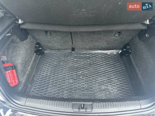 Чорний Фольксваген Поло, об'ємом двигуна 1.6 л та пробігом 213 тис. км за 7650 $, фото 9 на Automoto.ua