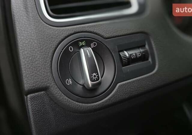 Черный Фольксваген Поло, объемом двигателя 1.6 л и пробегом 178 тыс. км за 7999 $, фото 35 на Automoto.ua