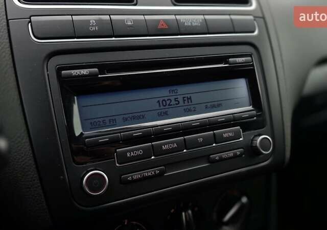 Черный Фольксваген Поло, объемом двигателя 1.6 л и пробегом 178 тыс. км за 7999 $, фото 37 на Automoto.ua