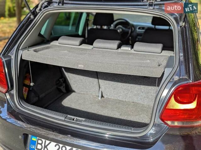 Черный Фольксваген Поло, объемом двигателя 1.6 л и пробегом 126 тыс. км за 8000 $, фото 15 на Automoto.ua