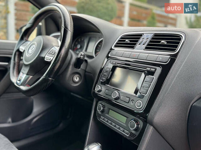 Черный Фольксваген Поло, объемом двигателя 1.4 л и пробегом 217 тыс. км за 9650 $, фото 68 на Automoto.ua