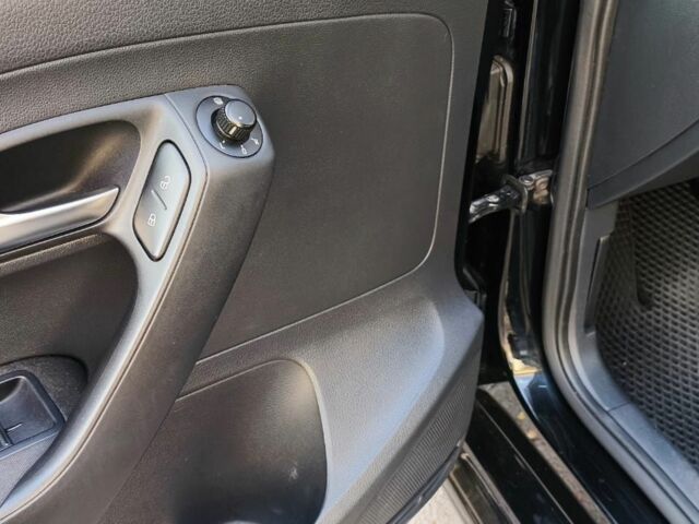 Черный Фольксваген Поло, объемом двигателя 1.2 л и пробегом 272 тыс. км за 6300 $, фото 14 на Automoto.ua