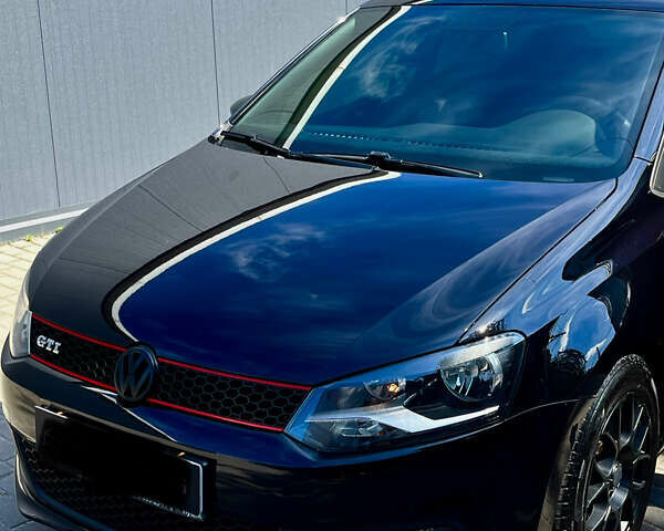 Черный Фольксваген Поло, объемом двигателя 1.39 л и пробегом 174 тыс. км за 9000 $, фото 2 на Automoto.ua