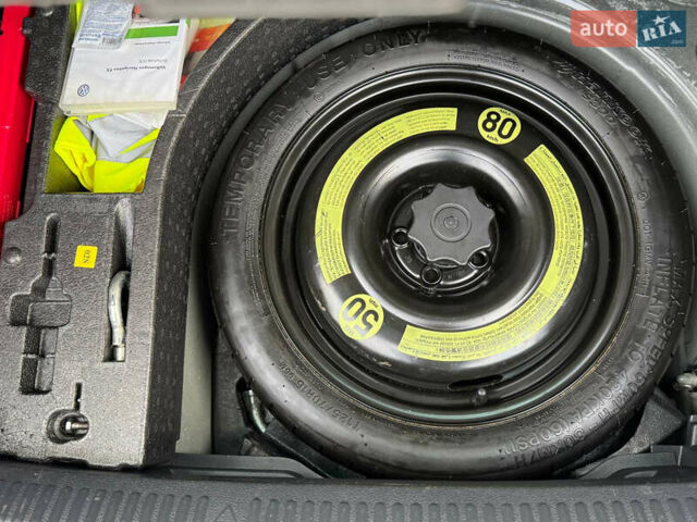 Черный Фольксваген Поло, объемом двигателя 1.4 л и пробегом 217 тыс. км за 9650 $, фото 82 на Automoto.ua