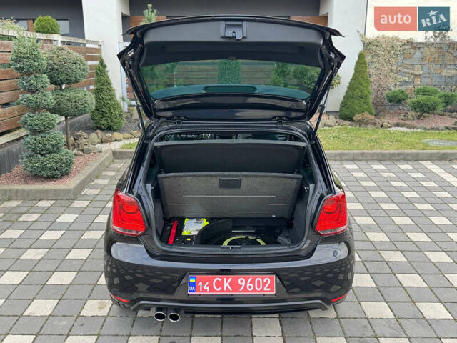 Черный Фольксваген Поло, объемом двигателя 1.4 л и пробегом 217 тыс. км за 9650 $, фото 80 на Automoto.ua