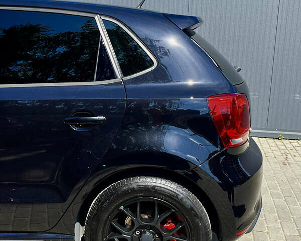 Черный Фольксваген Поло, объемом двигателя 1.39 л и пробегом 174 тыс. км за 9000 $, фото 4 на Automoto.ua