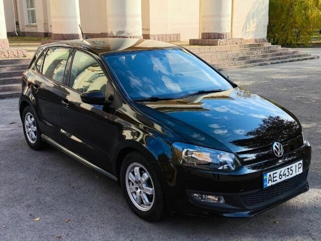 Черный Фольксваген Поло, объемом двигателя 1.2 л и пробегом 272 тыс. км за 6300 $, фото 4 на Automoto.ua