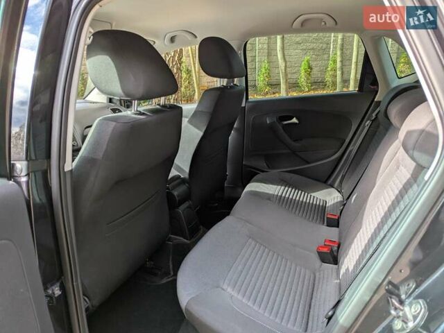 Черный Фольксваген Поло, объемом двигателя 1.6 л и пробегом 126 тыс. км за 8000 $, фото 13 на Automoto.ua