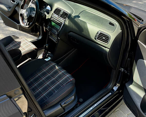 Черный Фольксваген Поло, объемом двигателя 1.39 л и пробегом 174 тыс. км за 9000 $, фото 14 на Automoto.ua