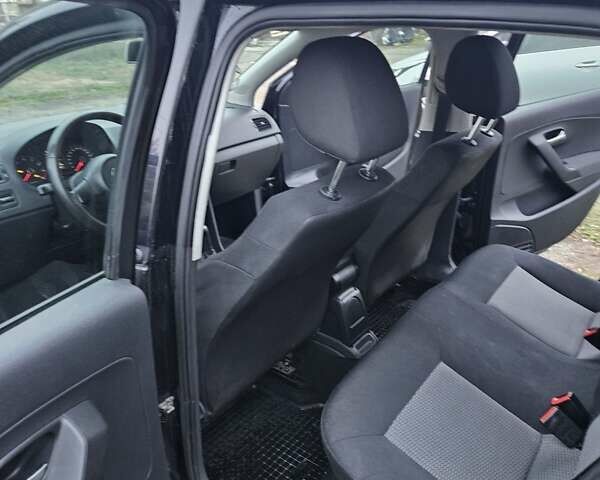 Чорний Фольксваген Поло, об'ємом двигуна 1.39 л та пробігом 222 тис. км за 6500 $, фото 21 на Automoto.ua