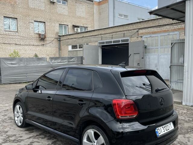 Черный Фольксваген Поло, объемом двигателя 1.2 л и пробегом 280 тыс. км за 6300 $, фото 3 на Automoto.ua