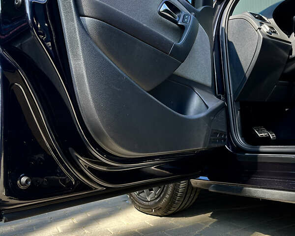 Черный Фольксваген Поло, объемом двигателя 1.39 л и пробегом 174 тыс. км за 9000 $, фото 10 на Automoto.ua