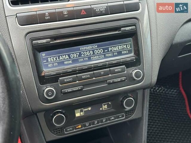 Чорний Фольксваген Поло, об'ємом двигуна 1.6 л та пробігом 189 тис. км за 7290 $, фото 19 на Automoto.ua