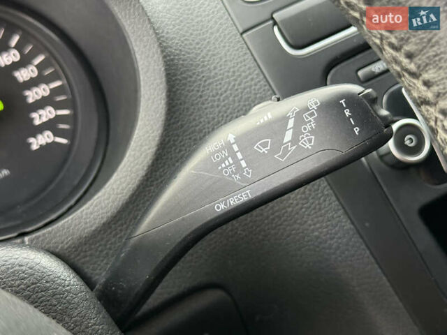 Черный Фольксваген Поло, объемом двигателя 1.39 л и пробегом 140 тыс. км за 8300 $, фото 29 на Automoto.ua