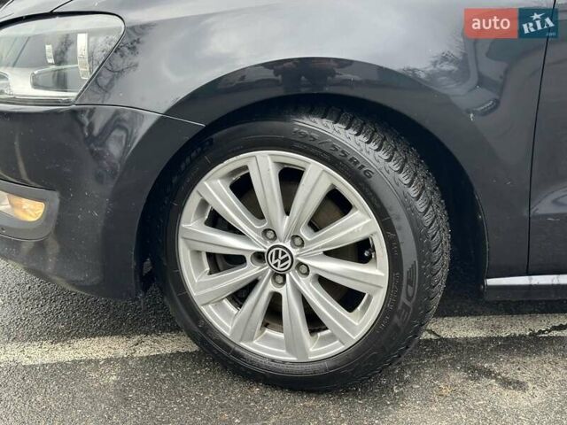Чорний Фольксваген Поло, об'ємом двигуна 1.6 л та пробігом 189 тис. км за 7290 $, фото 10 на Automoto.ua