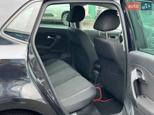 Чорний Фольксваген Поло, об'ємом двигуна 1.6 л та пробігом 189 тис. км за 7290 $, фото 23 на Automoto.ua