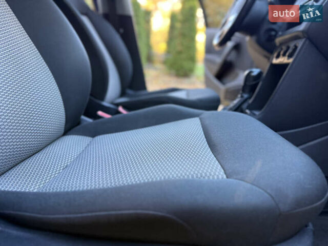 Черный Фольксваген Поло, объемом двигателя 1.39 л и пробегом 143 тыс. км за 7850 $, фото 48 на Automoto.ua