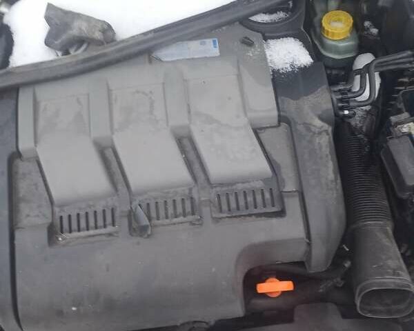 Черный Фольксваген Поло, объемом двигателя 1.2 л и пробегом 185 тыс. км за 3300 $, фото 4 на Automoto.ua