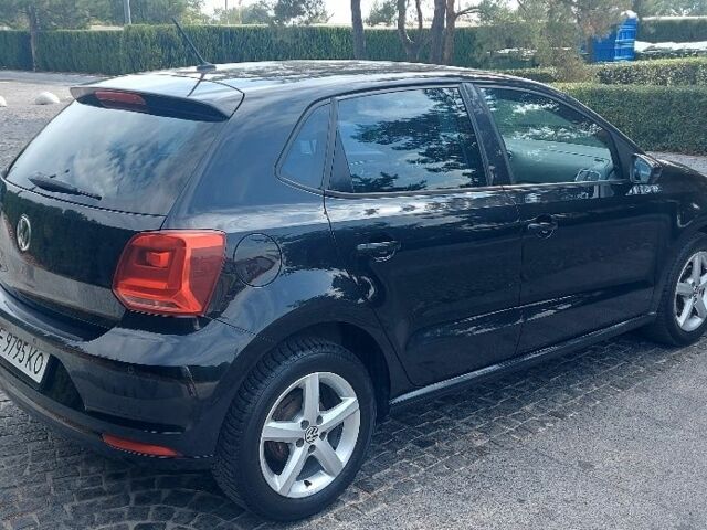 Фольксваген Поло 2015 в Кропивницком (Кировограде) на Automoto.ua Черный Фольксваген Поло, объемом двигателя 1 л и пробегом 116 тыс. км за 7500 $, фото 2 на Automoto.ua